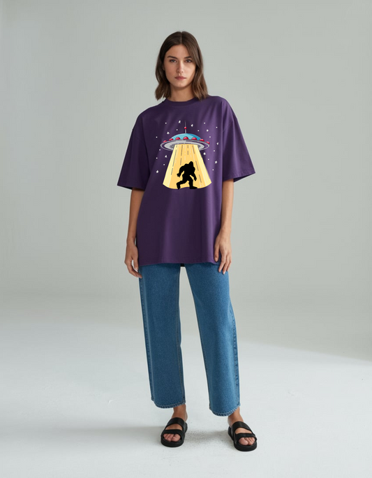 Alien Bigfoot Oversized T-Shirt